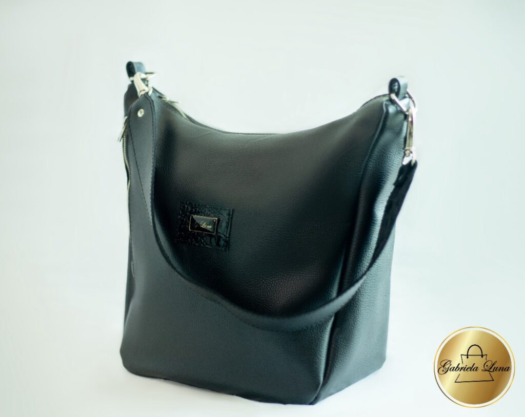 Bolsa Claudia sofft Black